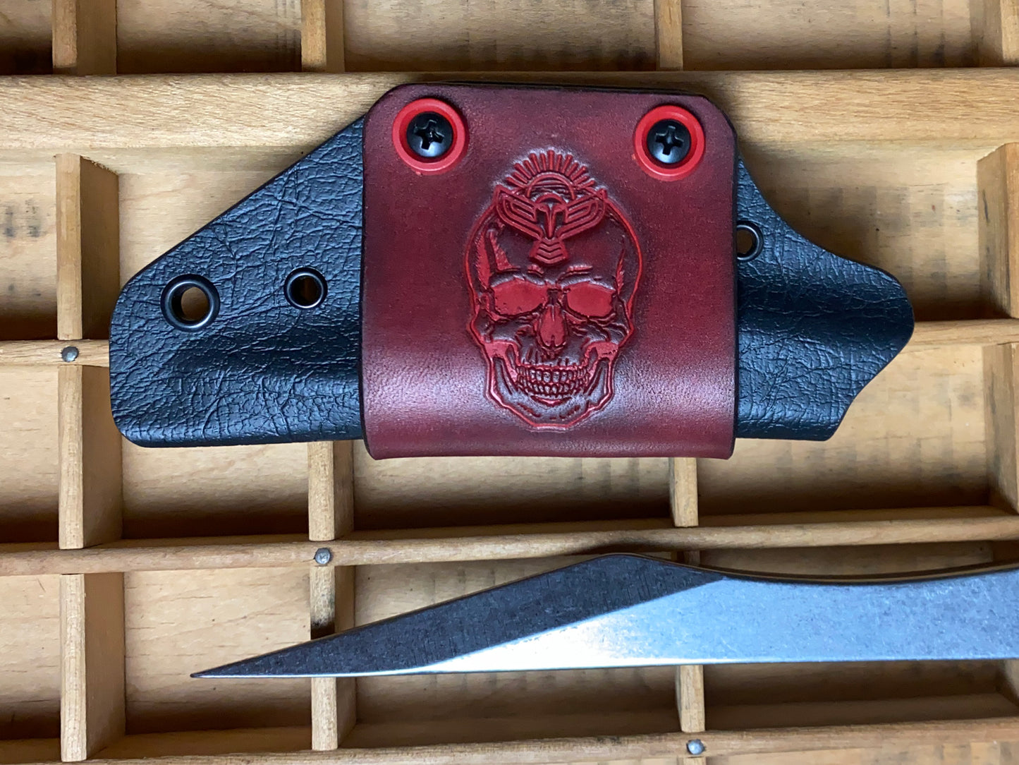 Taco Kydex Sheath - 8.5" of Danger Dashi - Wide belt loop